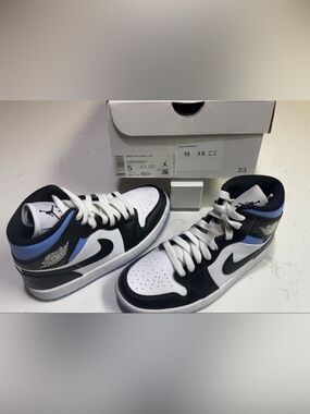 Nike Air Jordan 1 Mid University Blue Black BQ6472-102 Women Size 5 3.5Y New